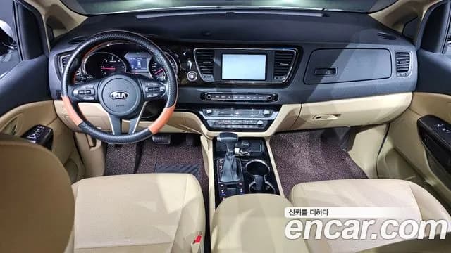 2019 Kia The New Carnival 9-Seater Prstige Sold VIN KNAMC81ABKS533353 – front exterior 2019 Kia The New Carnival 9-Seater Prstige Sold VIN KNAMC81ABKS533353 – front exterior