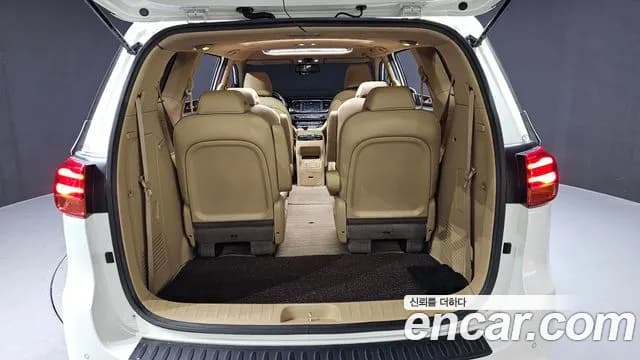 2019 Kia The New Carnival 9-Seater Prstige Sold VIN KNAMC81ABKS533353 – photo 17 2019 Kia The New Carnival 9-Seater Prstige Sold VIN KNAMC81ABKS533353 – photo 17