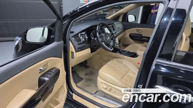 2019 Kia The New Carnival 9-Seater Prstige Sold VIN KNAMC81ABKS559665 – photo 11 2019 Kia The New Carnival 9-Seater Prstige Sold VIN KNAMC81ABKS559665 – photo 11