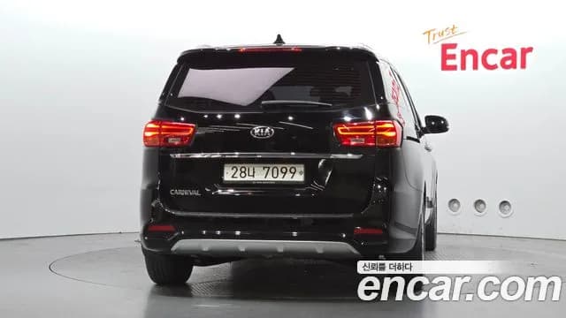 2019 Kia The New Carnival 9-Seater Prstige Sold VIN KNAMC81ABKS578009 – engine bay 2019 Kia The New Carnival 9-Seater Prstige Sold VIN KNAMC81ABKS578009 – engine bay