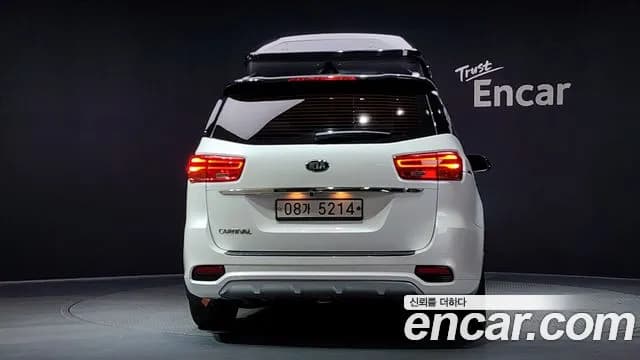 2019 Kia The New Carnival 9-Seater Prstige Sold VIN KNAMC81ABKS579243 – exterior detail 2019 Kia The New Carnival 9-Seater Prstige Sold VIN KNAMC81ABKS579243 – exterior detail
