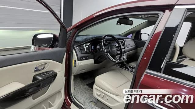 2019 Kia The New Carnival 9-Seater Prstige Sold VIN KNAMC81ABKS585269 – side profile 2019 Kia The New Carnival 9-Seater Prstige Sold VIN KNAMC81ABKS585269 – side profile