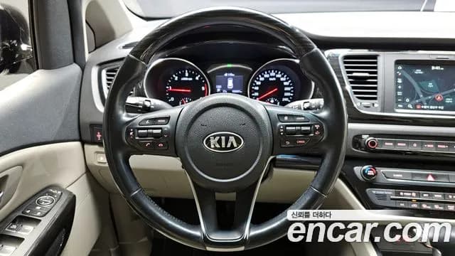 2019 Kia The New Carnival 9-Seater Prstige Sold VIN KNAMC81ABKS602370 – photo 11 2019 Kia The New Carnival 9-Seater Prstige Sold VIN KNAMC81ABKS602370 – photo 11