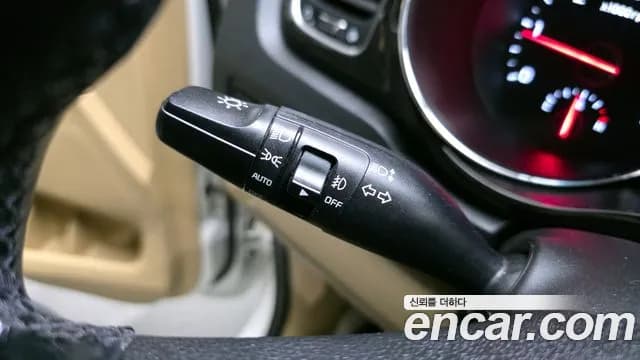 2019 Kia The New Carnival 9-Seater Prstige Sold VIN KNAMC81ABKS608544 – interior seats 2019 Kia The New Carnival 9-Seater Prstige Sold VIN KNAMC81ABKS608544 – interior seats