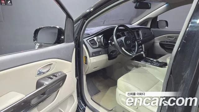 2020 Kia The New Carnival 9-Seater Prstige Sold VIN KNAMC81ABLS637189 – undercarriage 2020 Kia The New Carnival 9-Seater Prstige Sold VIN KNAMC81ABLS637189 – undercarriage