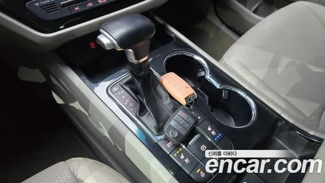 2020 Kia The New Carnival 9-Seater Prstige Sold VIN KNAMC81ABLS637189 – photo 16 2020 Kia The New Carnival 9-Seater Prstige Sold VIN KNAMC81ABLS637189 – photo 16