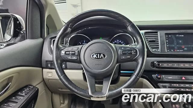 2020 Kia The New Carnival 9-Seater Prstige Sold VIN KNAMC81ABLS639858 – photo 14 2020 Kia The New Carnival 9-Seater Prstige Sold VIN KNAMC81ABLS639858 – photo 14