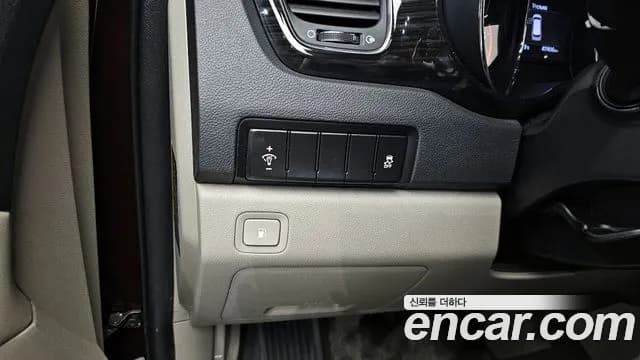 2020 Kia The New Carnival 9-Seater Prstige Sold VIN KNAMC81ABLS645278 – photo 12 2020 Kia The New Carnival 9-Seater Prstige Sold VIN KNAMC81ABLS645278 – photo 12