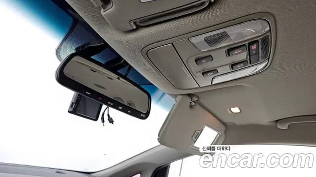 2020 Kia The New Carnival 9-Seater Prstige Sold VIN KNAMC81ABLS650957 – trunk area 2020 Kia The New Carnival 9-Seater Prstige Sold VIN KNAMC81ABLS650957 – trunk area
