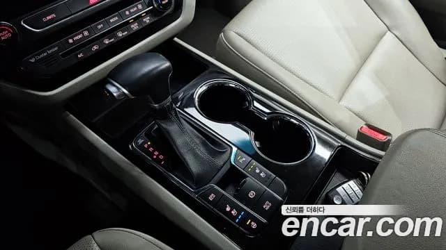 2020 Kia The New Carnival 9-Seater Prstige Sold VIN KNAMC81ABLS650957 – photo 14 2020 Kia The New Carnival 9-Seater Prstige Sold VIN KNAMC81ABLS650957 – photo 14