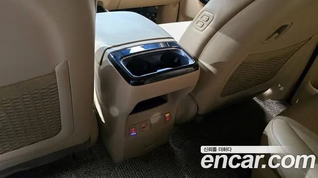 2020 Kia The New Carnival 9-Seater Prstige Sold VIN KNAMC81ABLS661676 – undercarriage 2020 Kia The New Carnival 9-Seater Prstige Sold VIN KNAMC81ABLS661676 – undercarriage