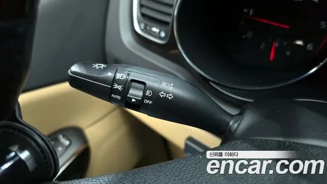 2020 Kia The New Carnival 9-Seater Prstige Sold VIN KNAMC81ABLS661676 – photo 13 2020 Kia The New Carnival 9-Seater Prstige Sold VIN KNAMC81ABLS661676 – photo 13