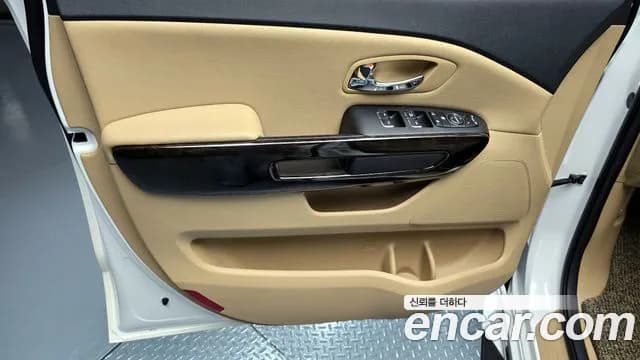 2020 Kia The New Carnival 9-Seater Prstige Sold VIN KNAMC81ABLS661676 – photo 24 2020 Kia The New Carnival 9-Seater Prstige Sold VIN KNAMC81ABLS661676 – photo 24