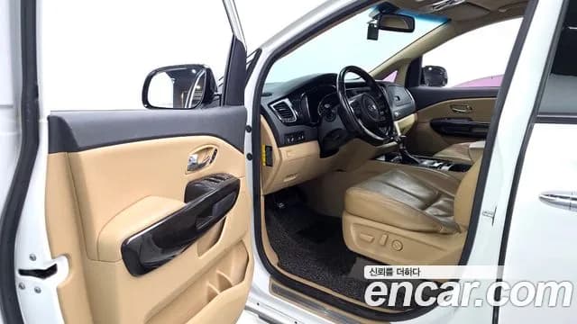 2018 Kia All New Carnival 9-Seater Noblesse Special Sold VIN KNAMD81ABJS354266 – interior seats 2018 Kia All New Carnival 9-Seater Noblesse Special Sold VIN KNAMD81ABJS354266 – interior seats