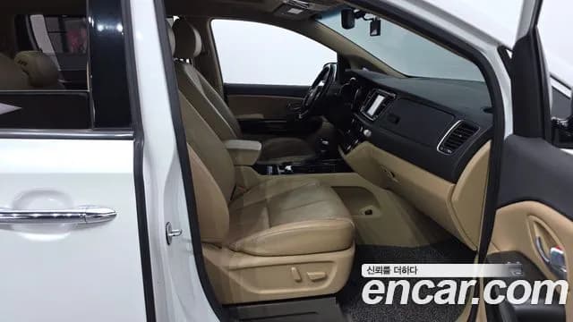 2018 Kia All New Carnival 9-Seater Noblesse Special Sold VIN KNAMD81ABJS354266 – photo 12 2018 Kia All New Carnival 9-Seater Noblesse Special Sold VIN KNAMD81ABJS354266 – photo 12