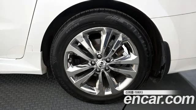 2018 Kia All New Carnival 9-Seater Noblesse Special Sold VIN KNAMD81ABJS375521 – photo 22 2018 Kia All New Carnival 9-Seater Noblesse Special Sold VIN KNAMD81ABJS375521 – photo 22
