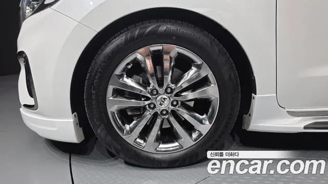 2017 Kia All New Carnival Gasoline 9-seater Hi-Limousine Sold VIN KNAME811BHS316142 – odometer reading 2017 Kia All New Carnival Gasoline 9-seater Hi-Limousine Sold VIN KNAME811BHS316142 – odometer reading
