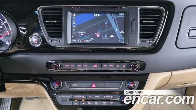 2018 Kia All New Carnival Gasoline 9-seater Noblesse Sold VIN KNAME811BJS377070 – photo 11 2018 Kia All New Carnival Gasoline 9-seater Noblesse Sold VIN KNAME811BJS377070 – photo 11