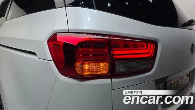 2018 Kia All New Carnival Gasoline 9-seater Noblesse Sold VIN KNAME811BJS377070 – photo 12 2018 Kia All New Carnival Gasoline 9-seater Noblesse Sold VIN KNAME811BJS377070 – photo 12