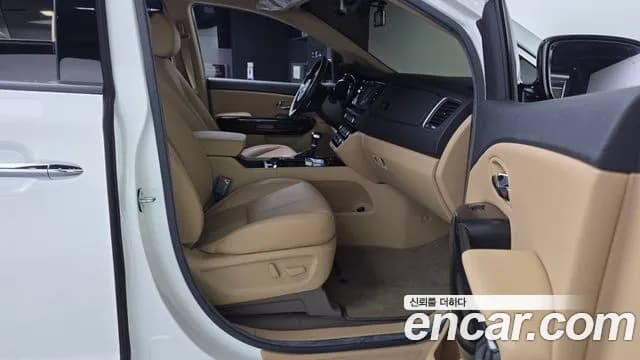 2018 Kia All New Carnival Gasoline 9-seater Noblesse Sold VIN KNAME811BJS377070 – photo 14 2018 Kia All New Carnival Gasoline 9-seater Noblesse Sold VIN KNAME811BJS377070 – photo 14