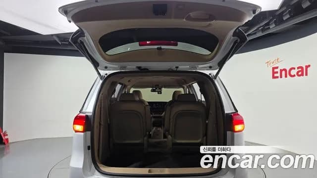 2018 Kia All New Carnival Gasoline 9-seater Noblesse Sold VIN KNAME811BJS377070 – photo 15 2018 Kia All New Carnival Gasoline 9-seater Noblesse Sold VIN KNAME811BJS377070 – photo 15