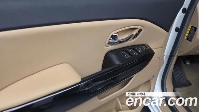 2018 Kia All New Carnival Gasoline 9-seater Noblesse Sold VIN KNAME811BJS377070 – photo 28 2018 Kia All New Carnival Gasoline 9-seater Noblesse Sold VIN KNAME811BJS377070 – photo 28