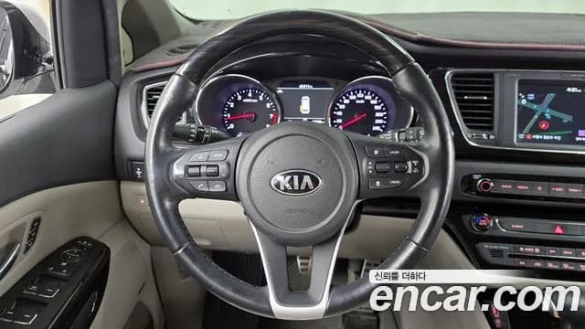 2019 Kia The New Carnival Gasoline 9-Seater Noblesse Special Sold VIN KNAME811BKS450564 – front exterior 2019 Kia The New Carnival Gasoline 9-Seater Noblesse Special Sold VIN KNAME811BKS450564 – front exterior