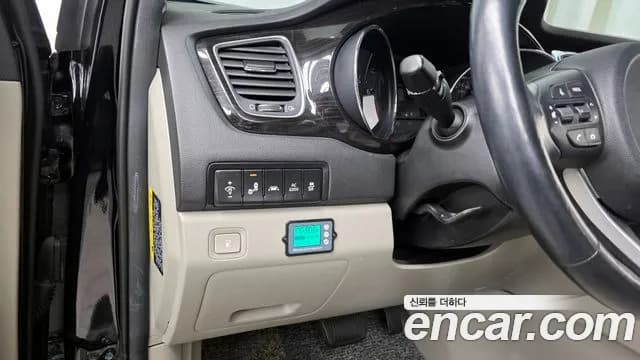 2019 Kia The New Carnival Gasoline 7-Seater Limousine Sold VIN KNAME811BKS451834 – photo 12 2019 Kia The New Carnival Gasoline 7-Seater Limousine Sold VIN KNAME811BKS451834 – photo 12