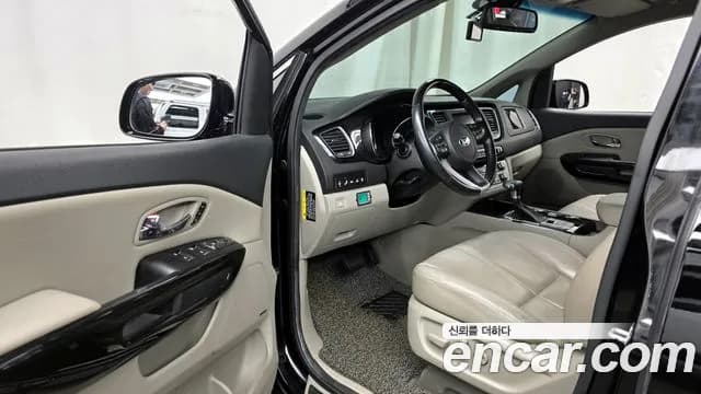 2019 Kia The New Carnival Gasoline 7-Seater Limousine Sold VIN KNAME811BKS451834 – photo 18 2019 Kia The New Carnival Gasoline 7-Seater Limousine Sold VIN KNAME811BKS451834 – photo 18