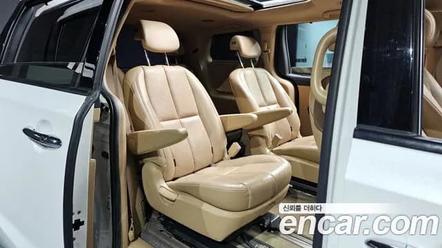 2019 Kia The New Carnival Gasoline 9-Seater Noblesse Special Sold VIN KNAME811BKS459508 – side profile 2019 Kia The New Carnival Gasoline 9-Seater Noblesse Special Sold VIN KNAME811BKS459508 – side profile