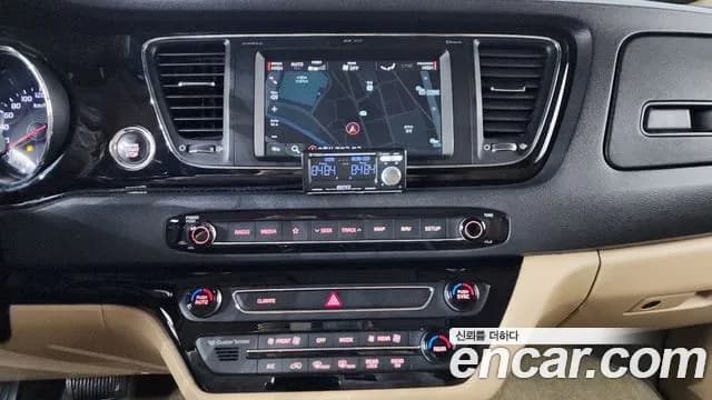 2019 Kia The New Carnival Gasoline 7-Seater Hi-Limousine Sold VIN KNAME811BKS471623 – photo 12 2019 Kia The New Carnival Gasoline 7-Seater Hi-Limousine Sold VIN KNAME811BKS471623 – photo 12