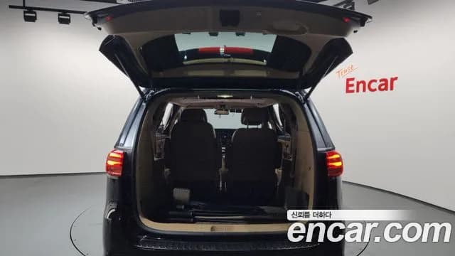 2019 Kia The New Carnival Gasoline 7-Seater Hi-Limousine Sold VIN KNAME811BKS471623 – photo 17 2019 Kia The New Carnival Gasoline 7-Seater Hi-Limousine Sold VIN KNAME811BKS471623 – photo 17