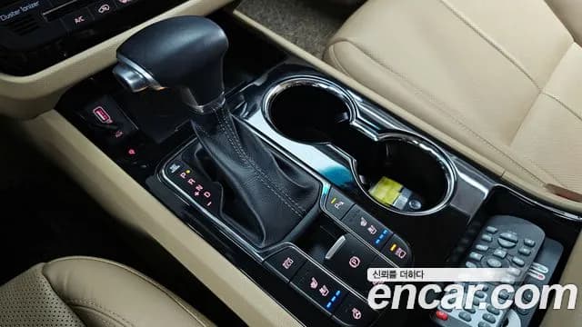 2019 Kia The New Carnival Gasoline 7-Seater Limousine Sold VIN KNAME811BKS475309 – side profile 2019 Kia The New Carnival Gasoline 7-Seater Limousine Sold VIN KNAME811BKS475309 – side profile