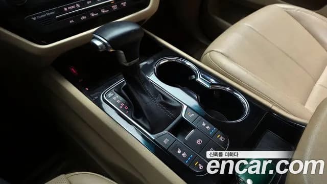 2019 Kia The New Carnival Gasoline 9-Seater Noblesse Special Sold VIN KNAME811BKS475407 – side profile 2019 Kia The New Carnival Gasoline 9-Seater Noblesse Special Sold VIN KNAME811BKS475407 – side profile