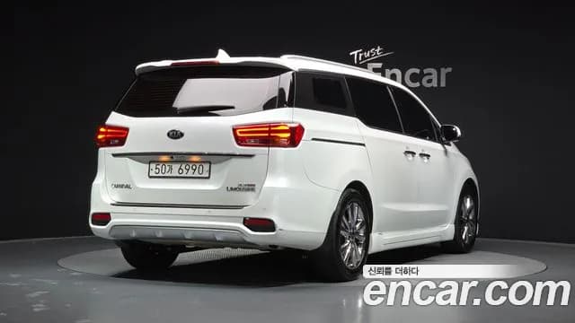 2019 Kia The New Carnival Gasoline 7-Seater Limousine Sold VIN KNAME811BKS488185 – photo 12 2019 Kia The New Carnival Gasoline 7-Seater Limousine Sold VIN KNAME811BKS488185 – photo 12