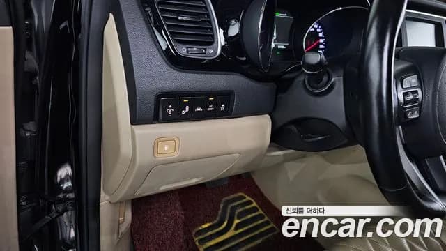 2019 Kia The New Carnival Gasoline 9-seater Limousine(Special vehicle) Sold VIN KNAME811BKS508398 – dashboard 2019 Kia The New Carnival Gasoline 9-seater Limousine(Special vehicle) Sold VIN KNAME811BKS508398 – dashboard