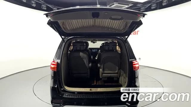 2019 Kia The New Carnival Gasoline 9-seater Limousine(Special vehicle) Sold VIN KNAME811BKS508398 – trunk area 2019 Kia The New Carnival Gasoline 9-seater Limousine(Special vehicle) Sold VIN KNAME811BKS508398 – trunk area
