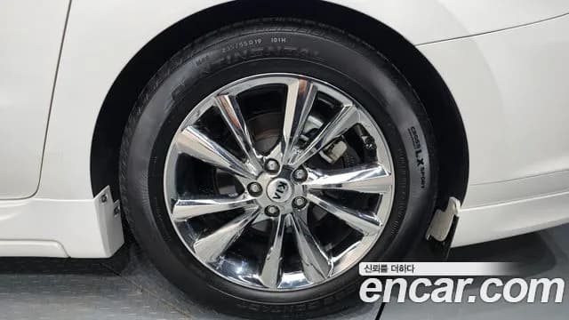 2019 Kia The New Carnival Gasoline 9-Seater Hi-Limousine Sold VIN KNAME811BKS524732 – photo 29 2019 Kia The New Carnival Gasoline 9-Seater Hi-Limousine Sold VIN KNAME811BKS524732 – photo 29