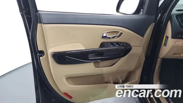 2019 Kia The New Carnival Gasoline 9-Seater Hi-Limousine Sold VIN KNAME811BKS541108 – photo 16 2019 Kia The New Carnival Gasoline 9-Seater Hi-Limousine Sold VIN KNAME811BKS541108 – photo 16