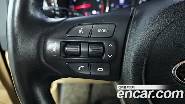 2019 Kia The New Carnival Gasoline 9-Seater Noblesse Sold VIN KNAME811BKS545646 – photo 36 2019 Kia The New Carnival Gasoline 9-Seater Noblesse Sold VIN KNAME811BKS545646 – photo 36