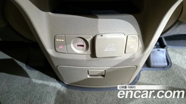 2019 Kia The New Carnival Gasoline 9-Seater Noblesse Special Sold VIN KNAME811BKS558319 – side profile 2019 Kia The New Carnival Gasoline 9-Seater Noblesse Special Sold VIN KNAME811BKS558319 – side profile
