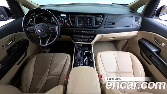 2019 Kia The New Carnival Gasoline 9-Seater Noblesse Special Sold VIN KNAME811BKS558319 – interior seats 2019 Kia The New Carnival Gasoline 9-Seater Noblesse Special Sold VIN KNAME811BKS558319 – interior seats