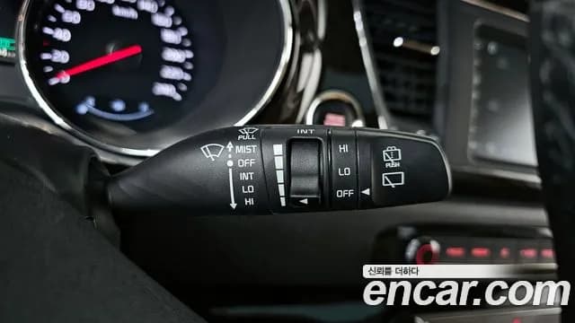 2019 Kia The New Carnival Gasoline 7-Seater Limousine Sold VIN KNAME811BKS575764 – front exterior 2019 Kia The New Carnival Gasoline 7-Seater Limousine Sold VIN KNAME811BKS575764 – front exterior