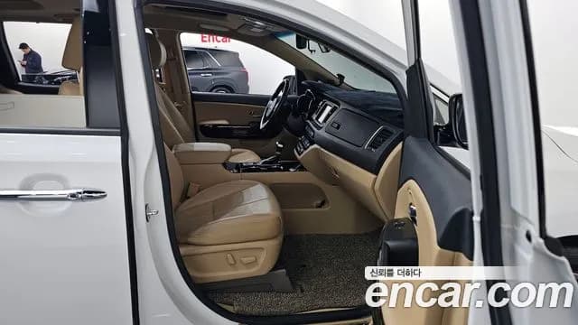 2019 Kia The New Carnival Gasoline 7-Seater Limousine Sold VIN KNAME811BKS575764 – photo 12 2019 Kia The New Carnival Gasoline 7-Seater Limousine Sold VIN KNAME811BKS575764 – photo 12