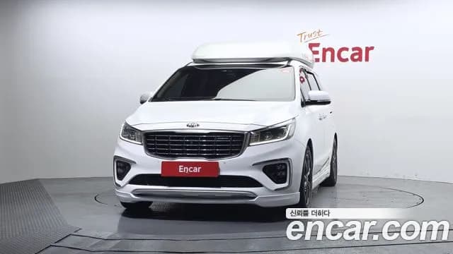 2019 Kia The New Carnival Gasoline 7-Seater Hi-Limousine Sold VIN KNAME811BKS597667 – exterior detail 2019 Kia The New Carnival Gasoline 7-Seater Hi-Limousine Sold VIN KNAME811BKS597667 – exterior detail