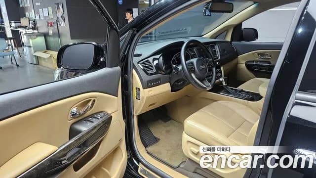 2019 Kia The New Carnival Gasoline 7-Seater Hi-Limousine Sold VIN KNAME811BKS605120 – odometer reading 2019 Kia The New Carnival Gasoline 7-Seater Hi-Limousine Sold VIN KNAME811BKS605120 – odometer reading