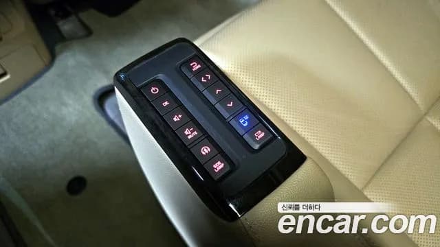 2019 Kia The New Carnival Gasoline 7-Seater Hi-Limousine Sold VIN KNAME811BKS605120 – photo 12 2019 Kia The New Carnival Gasoline 7-Seater Hi-Limousine Sold VIN KNAME811BKS605120 – photo 12