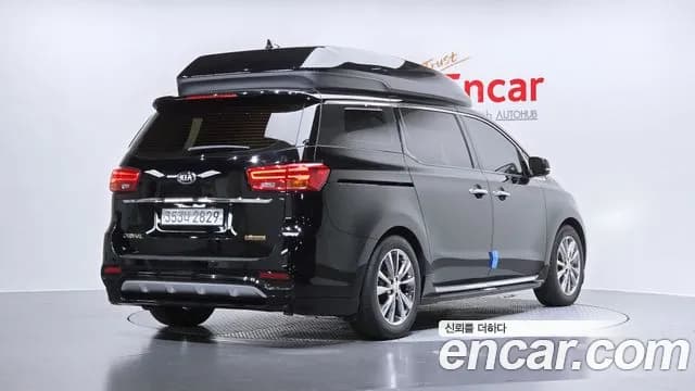 2019 Kia The New Carnival Gasoline 7-Seater Hi-Limousine Sold VIN KNAME811BKS605897 – side profile 2019 Kia The New Carnival Gasoline 7-Seater Hi-Limousine Sold VIN KNAME811BKS605897 – side profile