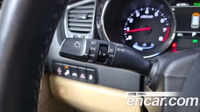 2019 Kia The New Carnival Gasoline 7-Seater Hi-Limousine Sold VIN KNAME811BKS605897 – dashboard 2019 Kia The New Carnival Gasoline 7-Seater Hi-Limousine Sold VIN KNAME811BKS605897 – dashboard