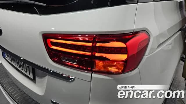 2020 Kia The New Carnival Gasoline 9-Seater Hi-Limousine Sold VIN KNAME811BLS622956 – interior seats 2020 Kia The New Carnival Gasoline 9-Seater Hi-Limousine Sold VIN KNAME811BLS622956 – interior seats